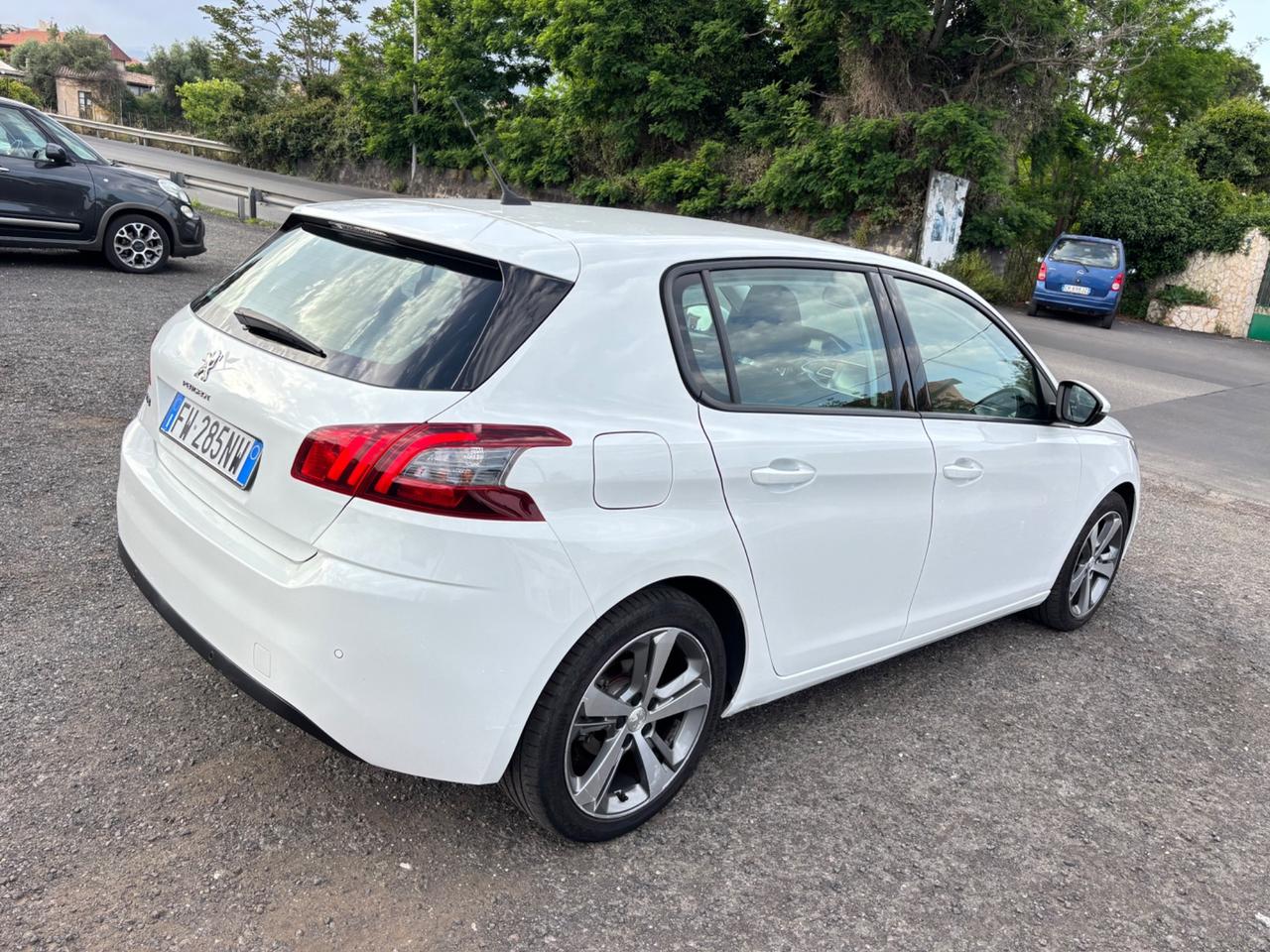 Peugeot 308 1.5 hdi 100 cavalli Allure 2019