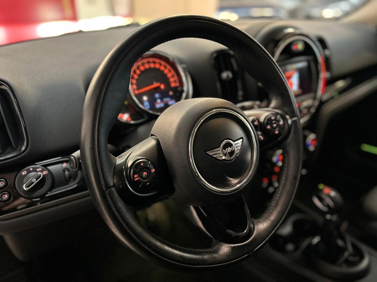 Mini Cooper D Countryman Hype Business 2.0 all4 c.auto-LEGGI SOTTO