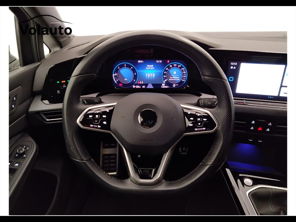 VOLKSWAGEN Golf VIII 2020 - Golf 2.0 tdi R-Line 150cv