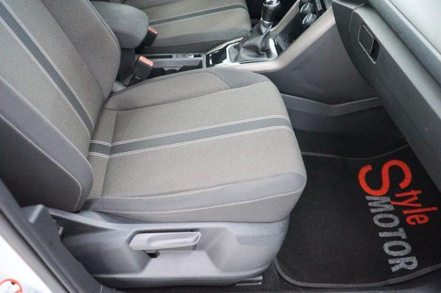 VOLKSWAGEN T-Roc 1.6 TDI SCR Business BlueMotion Technology
