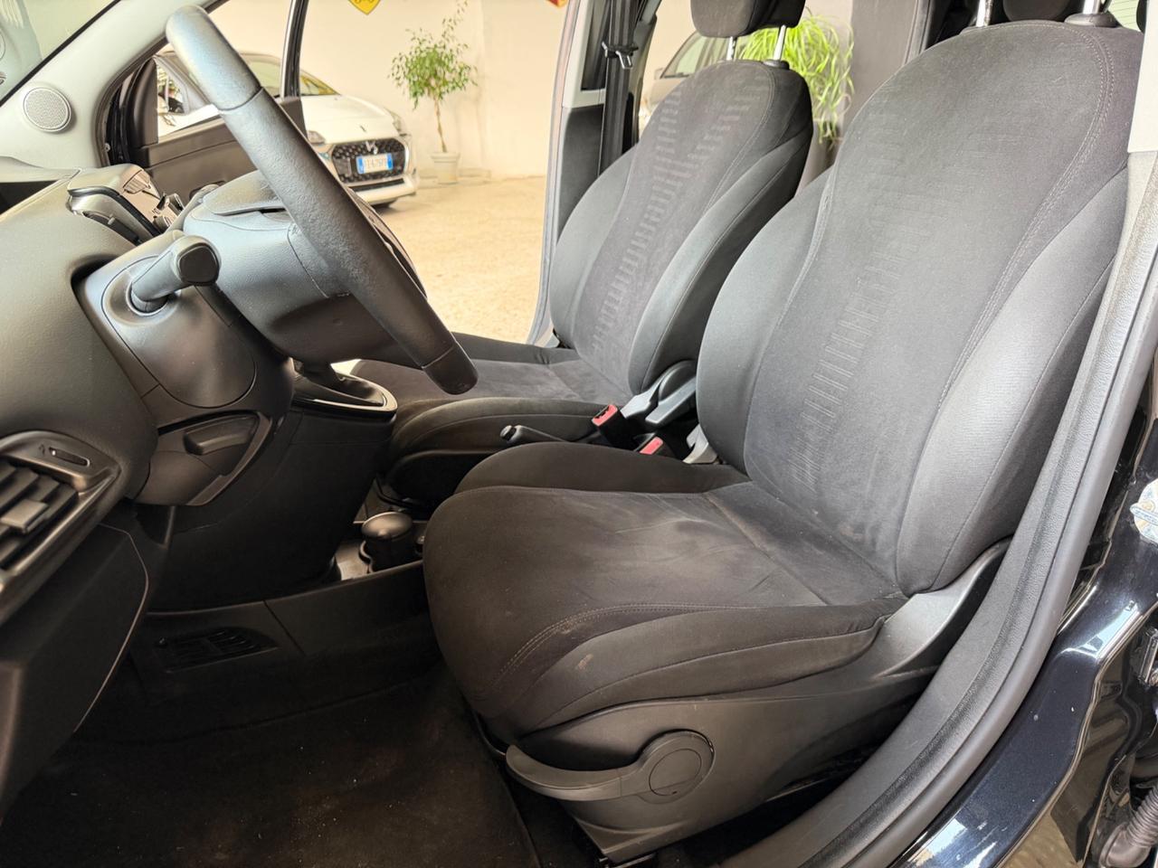 Lancia Ypsilon 1.2 69 CV 5 porte 2015