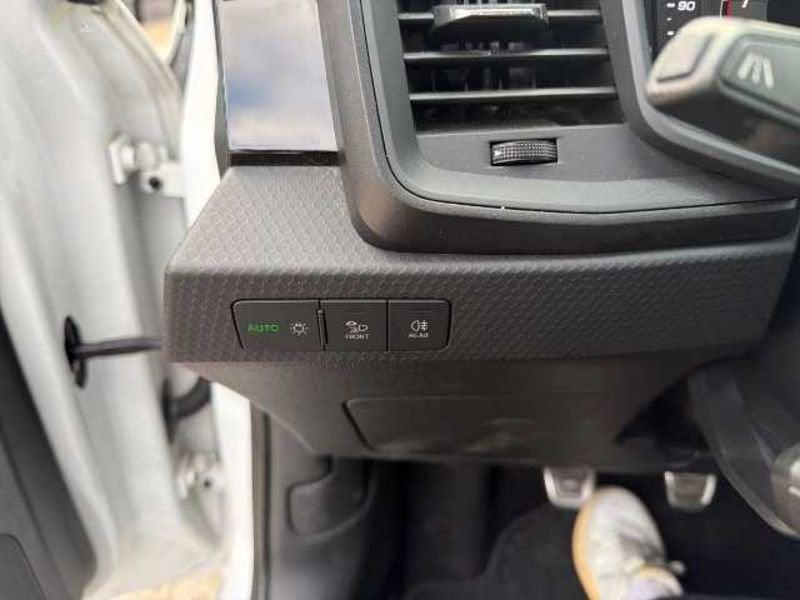 Audi A1 II 2019 Sportback SB 30 1.0 tfsi Admired