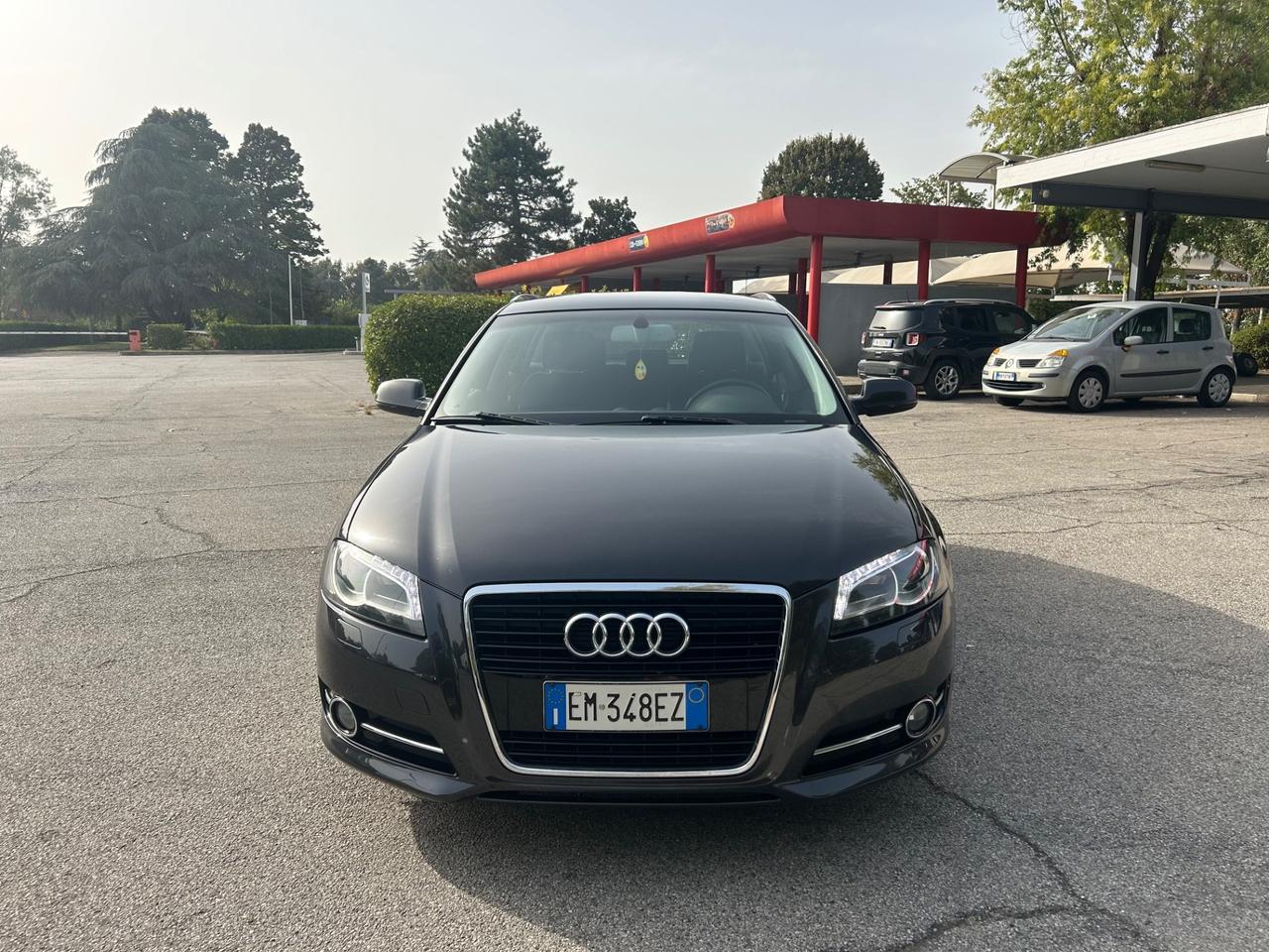 Audi A3 SPB 1.6 TDI 105 CV CR Ambition
