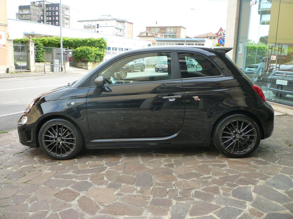 Abarth 595 1.4 Turbo T-Jet 165 CV