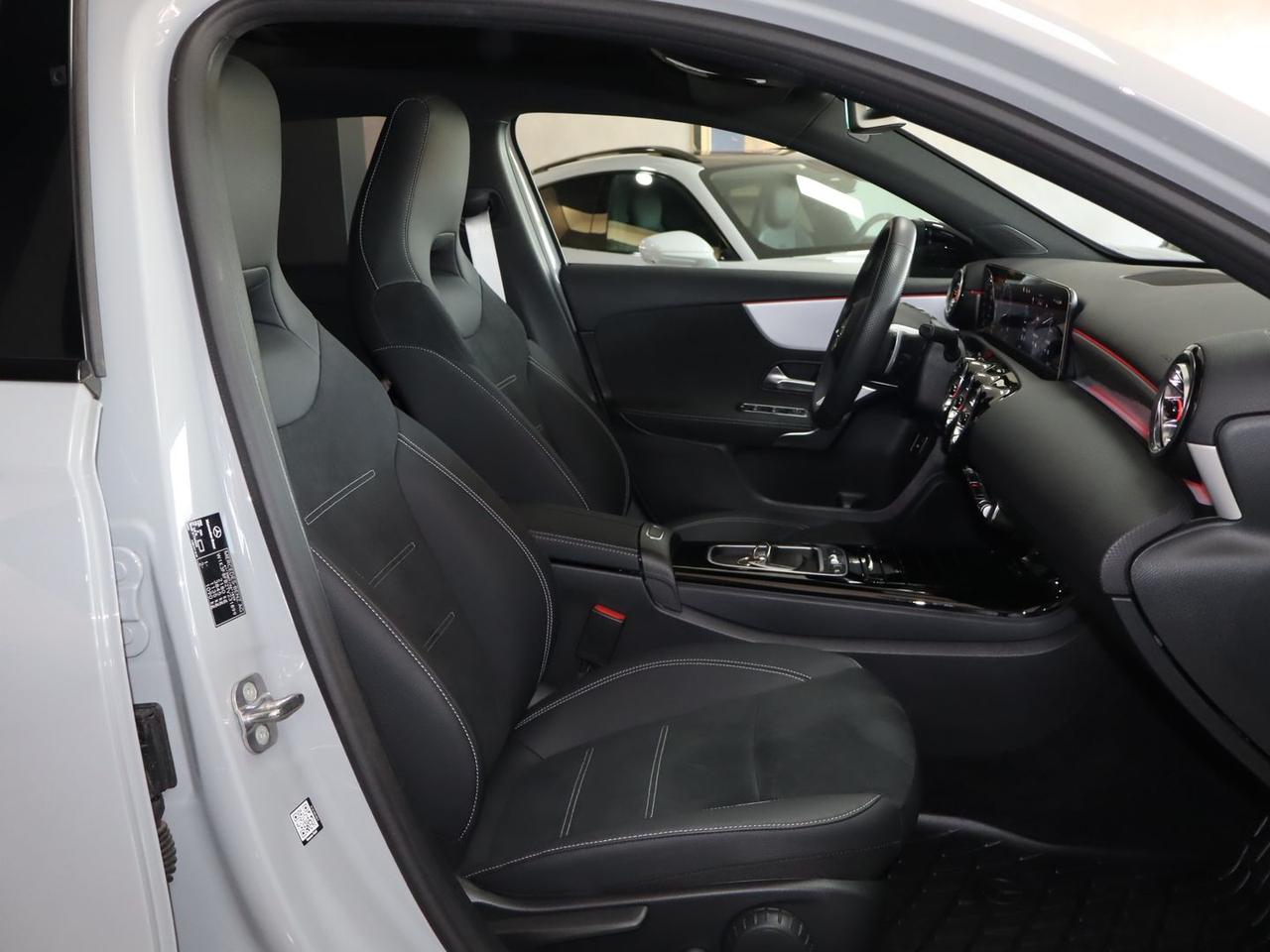 Mercedes-Benz A 250 AMG Line Premium Plus A #12071