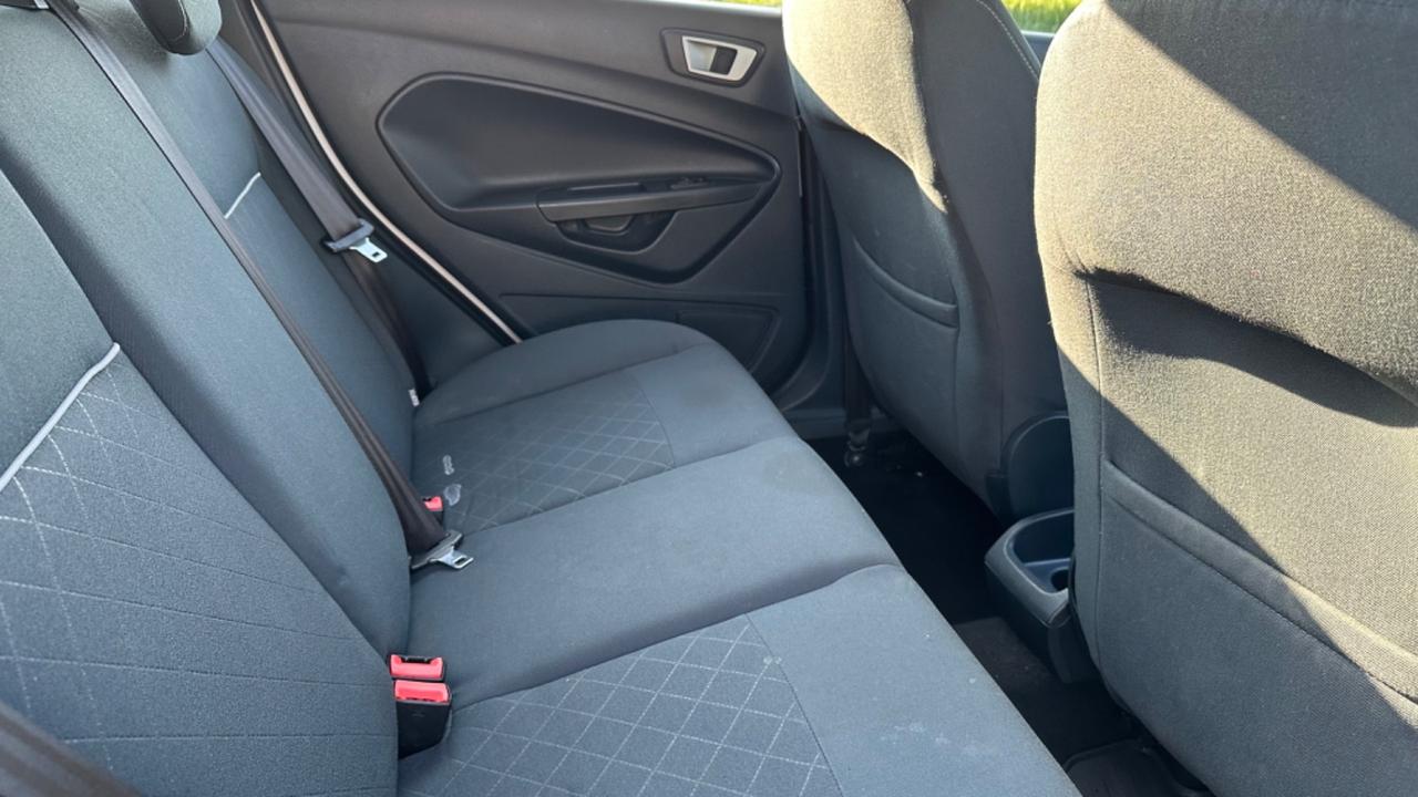 Ford Fiesta 1.6 TDCi 95CV 5 porte(anche per neopatentati)