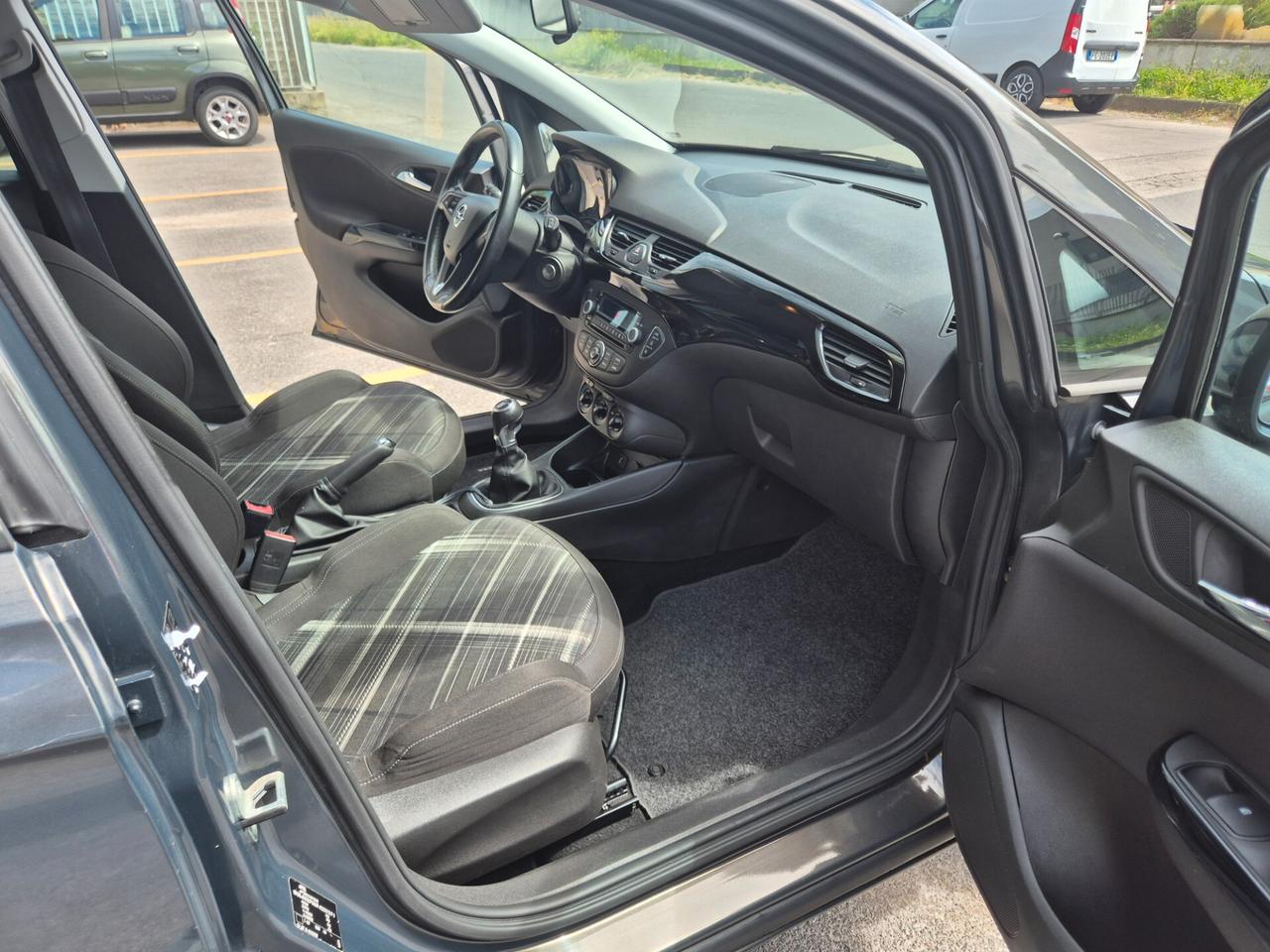 Opel Corsa 1.4 90CV GPL Tech 5 porte b-Color KM CERTIFICATI