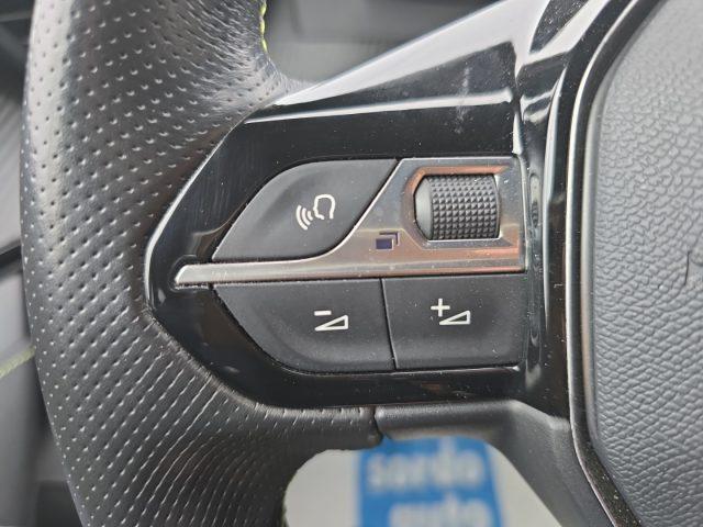 PEUGEOT 2008 PureTech GT Line