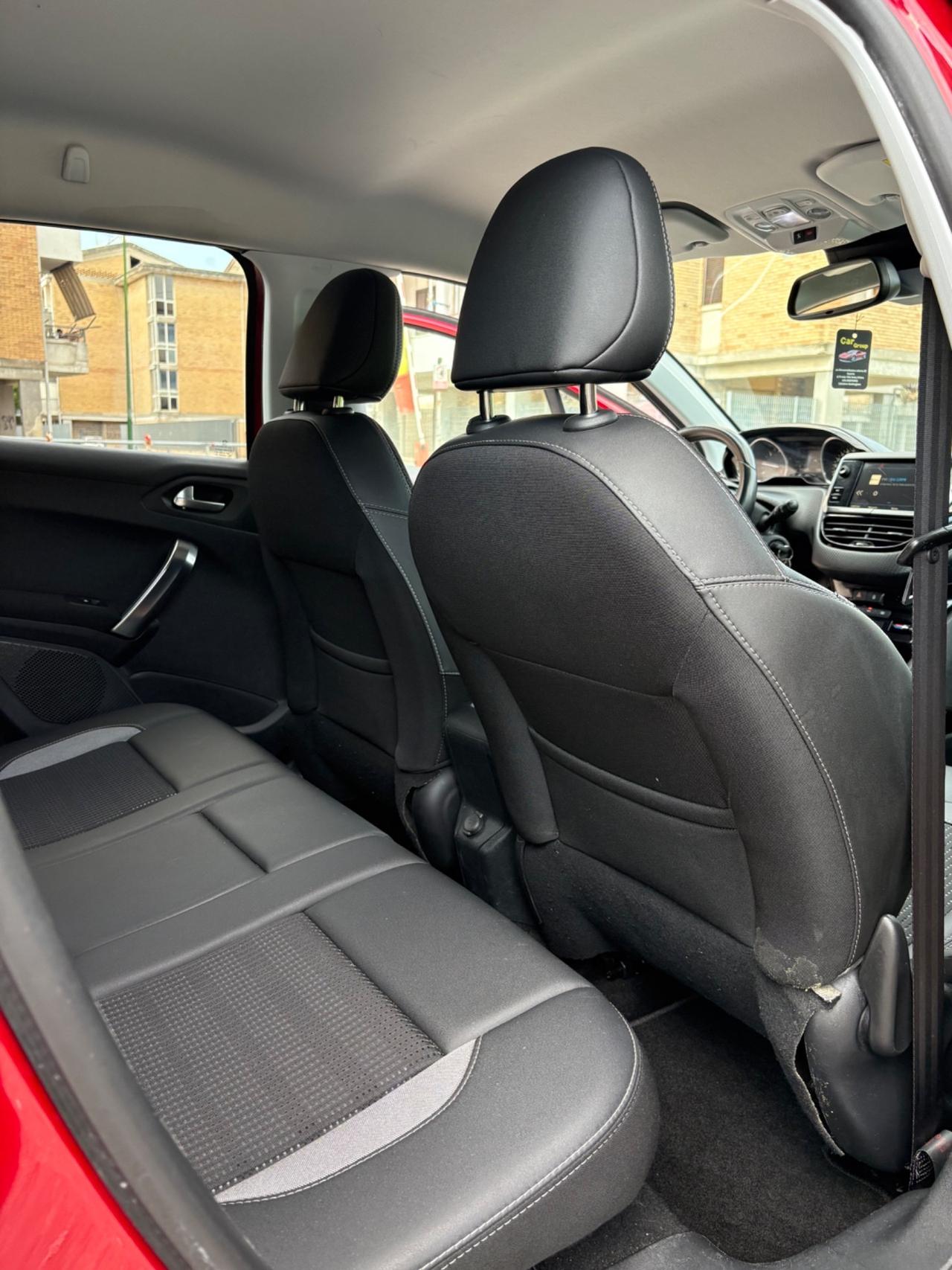 Peugeot 2008 1.6 HDi 100cv 110000km
