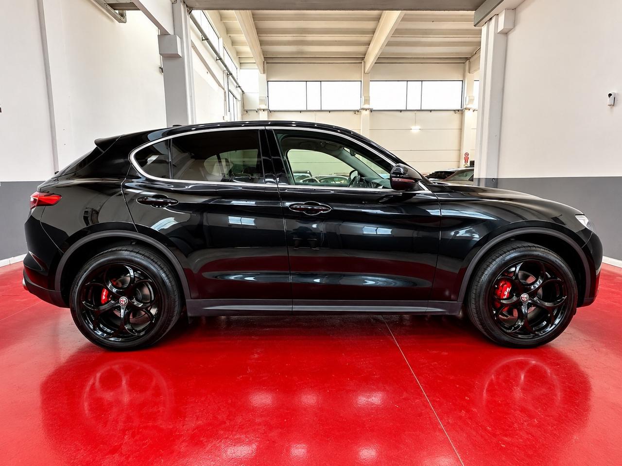 Alfa Romeo Stelvio 2.2 Turbodiesel 210 AT8 Q4 super