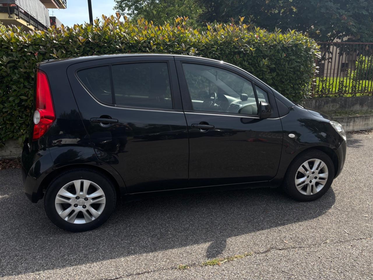 Opel Agila 1.0 12V 65CV