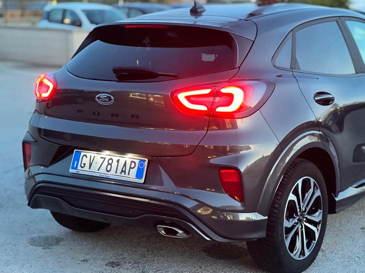 Ford Puma 1.0 EcoBoost Hybrid 125 CV S&S aut. ST-Line