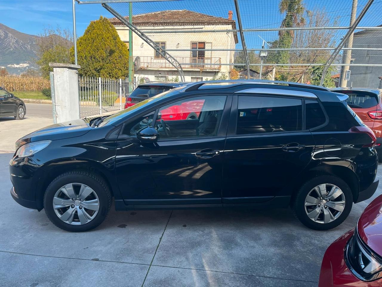 Peugeot 2008 BlueHDi 100 Active