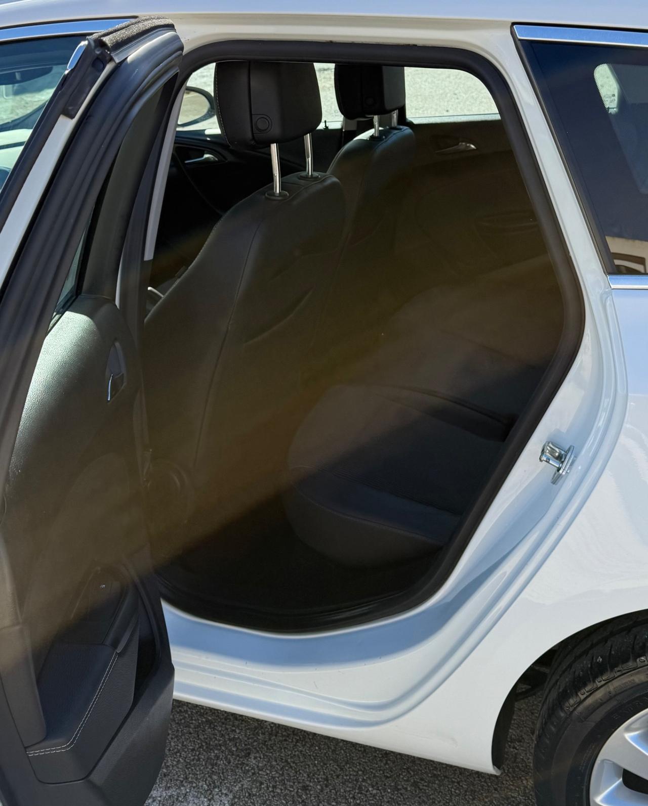 Opel Astra 1.6 CDTi Finanziaria senza busta paga