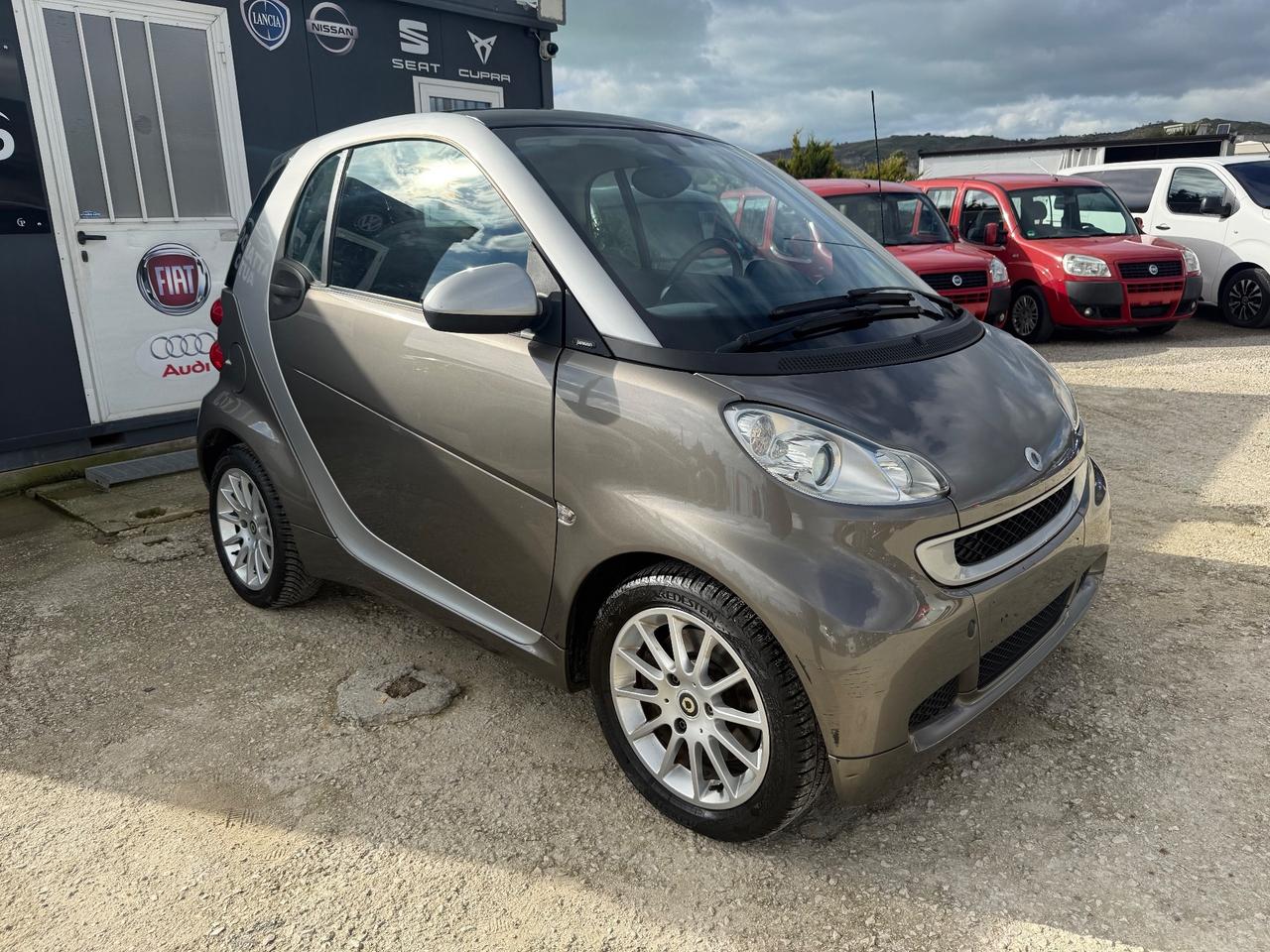 Smart ForTwo 1000 52 kW coupé passion