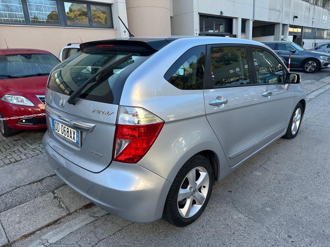 Honda FR-V 2.2 i-CTDi 6 POSTI