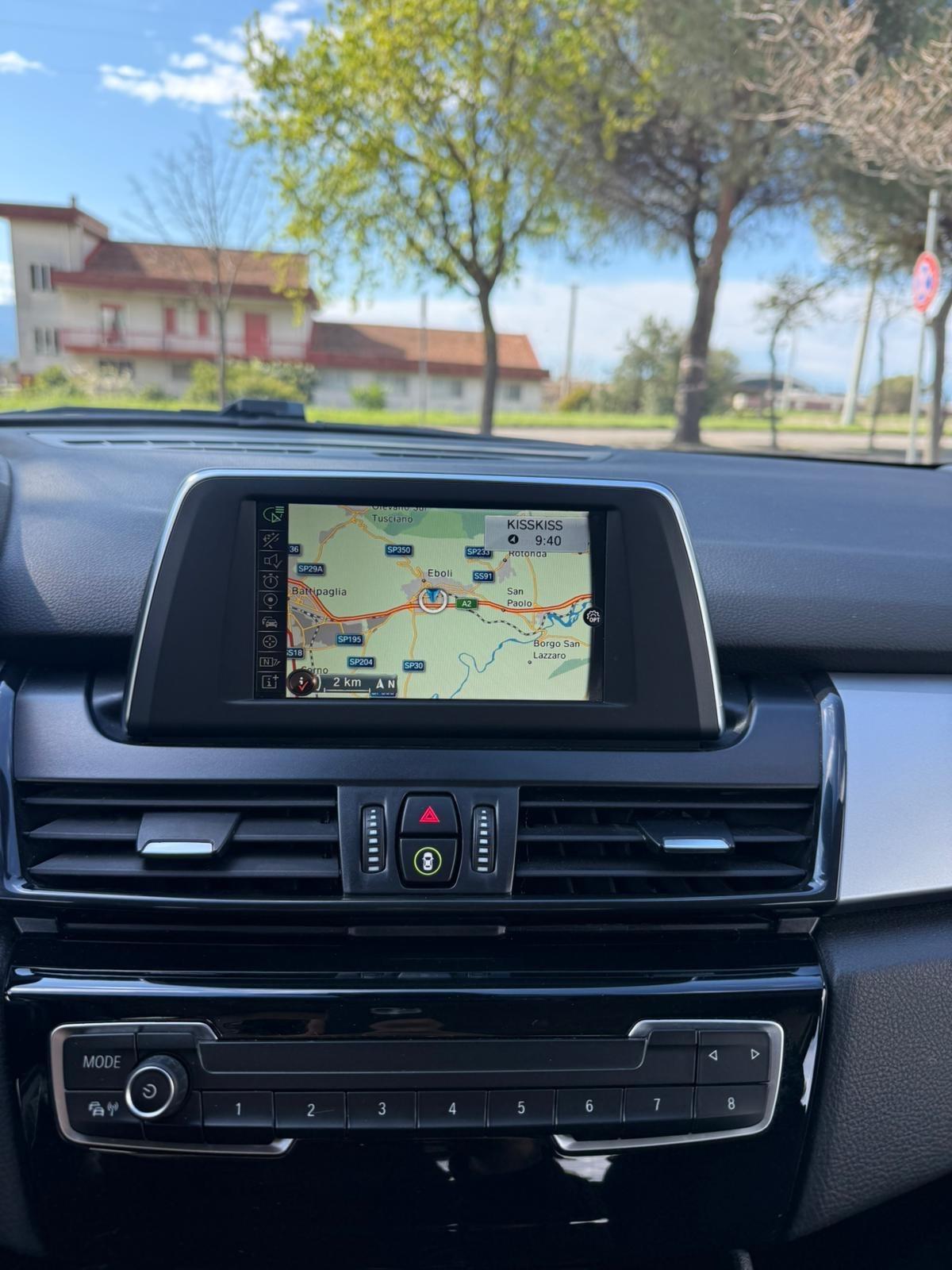 Bmw 2er Active Tourer 218d Advantage