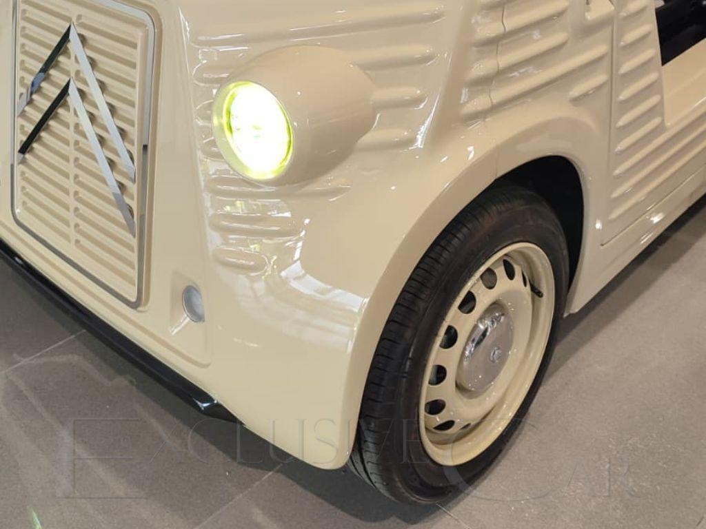 CITROEN Type AMI Enrique Napp Edition | Quadriciclo elettrico unico Yachting Design