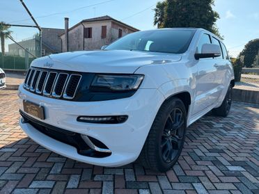 Jeep Grand Cherokee 6.4 V8 MDS Summit