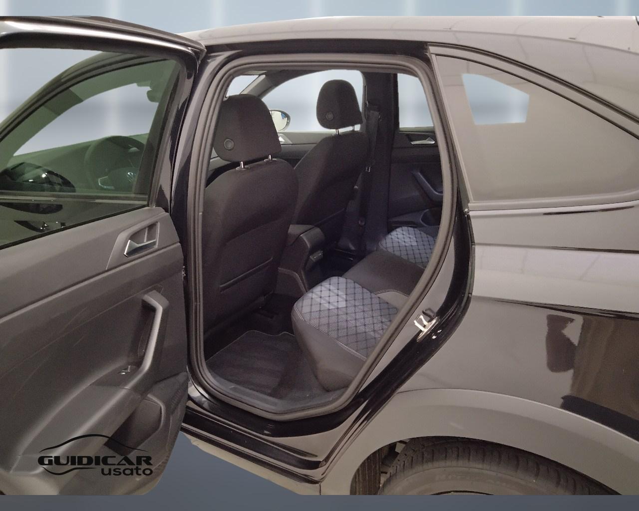 VOLKSWAGEN Taigo - Taigo 1.0 tsi R-Line 110cv