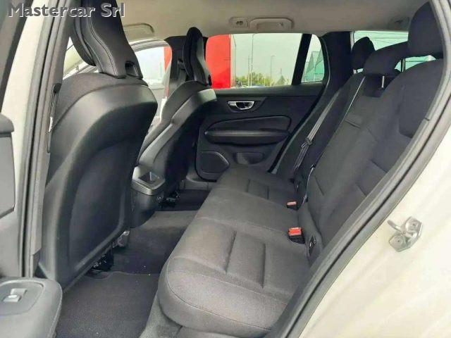 VOLVO V60 2.0 b4 197cv Momentum BUSINESS PRO - GG232RK
