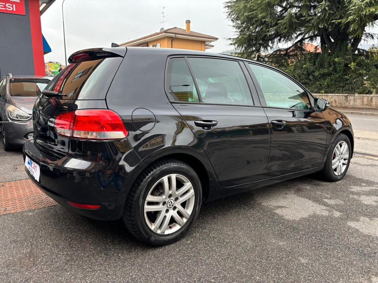 Volkswagen Golf 1.6 TDI DPF 5p. Highline