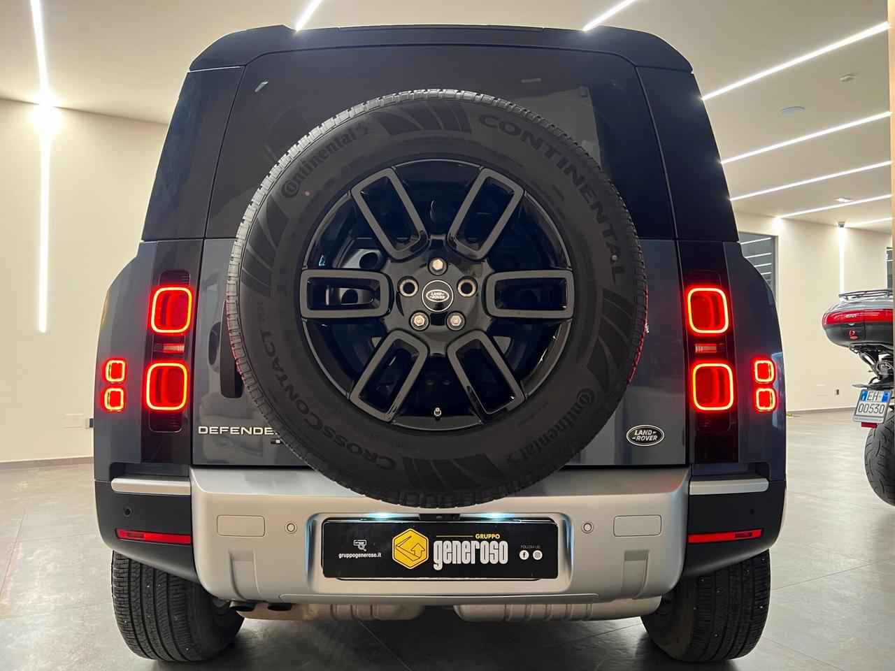 Land Rover Defender 110 2.0 SD4 AWD 200CV