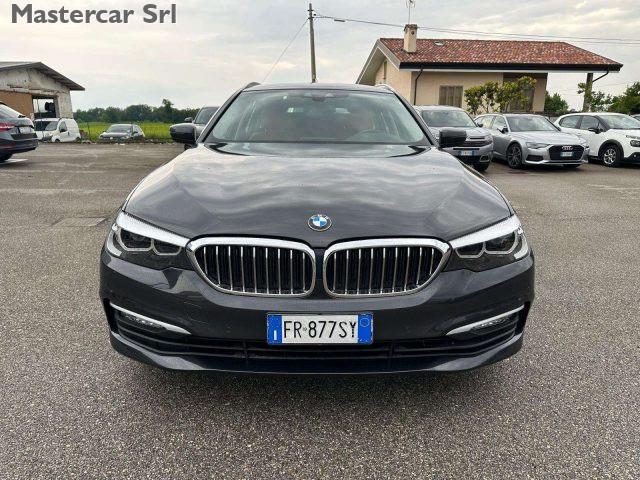 BMW 530 530d Touring xdrive Business PELLE 265cv - FR877SY