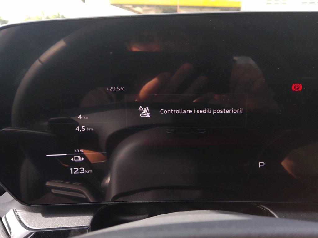 AUDI Q6 sportback e-tron business advanced 292cv del 2026