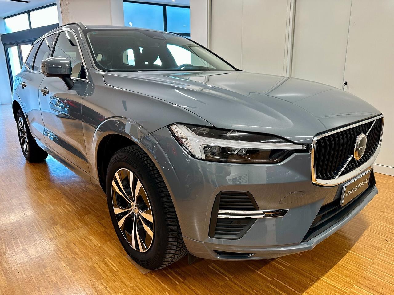 Volvo XC 60 XC60 B4 (d) AWD Geartronic Momentum Pro