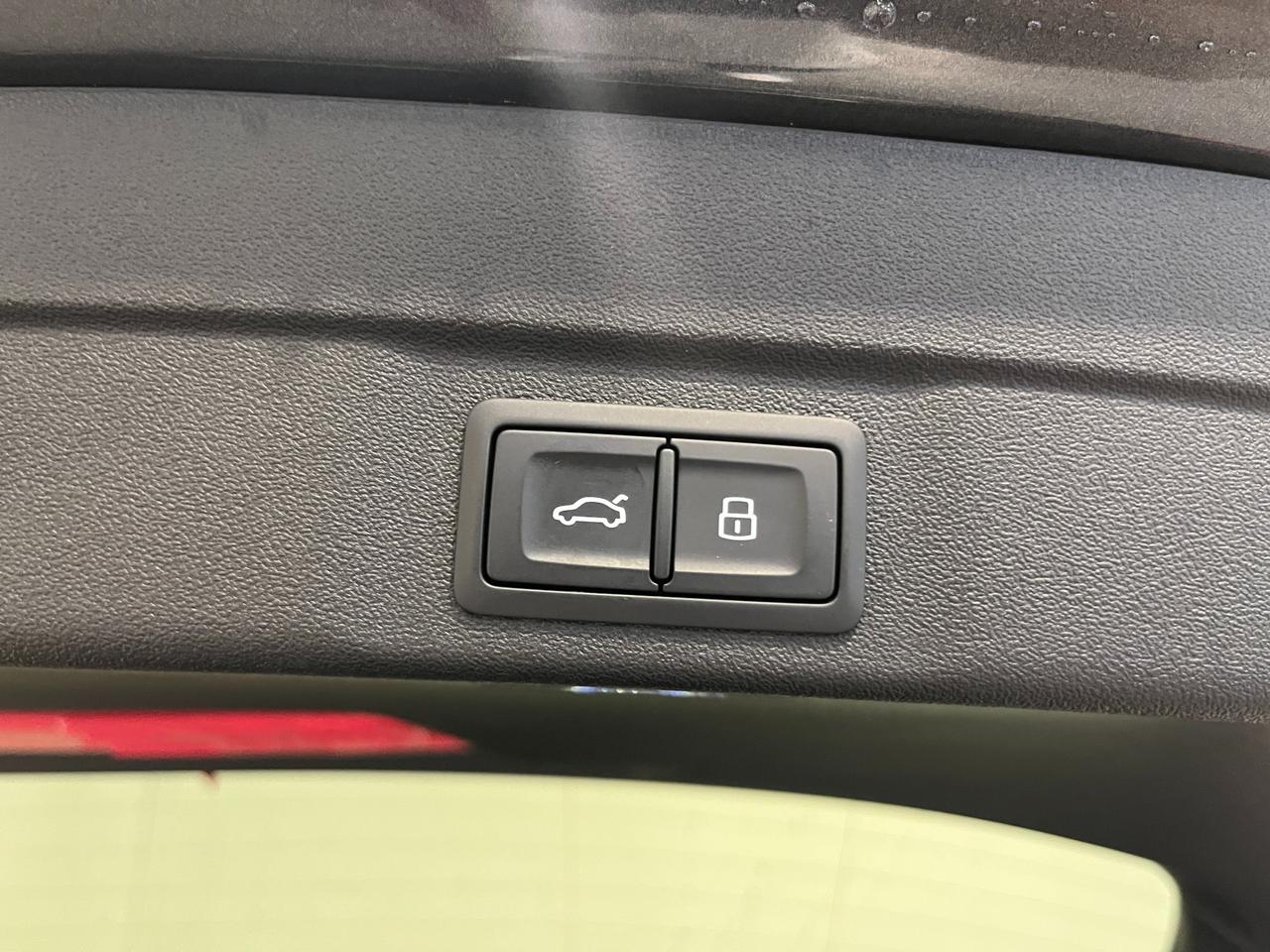 AUDI A6 AVANT TDI S-TRONIC QUATTRO S-LINE EDITION