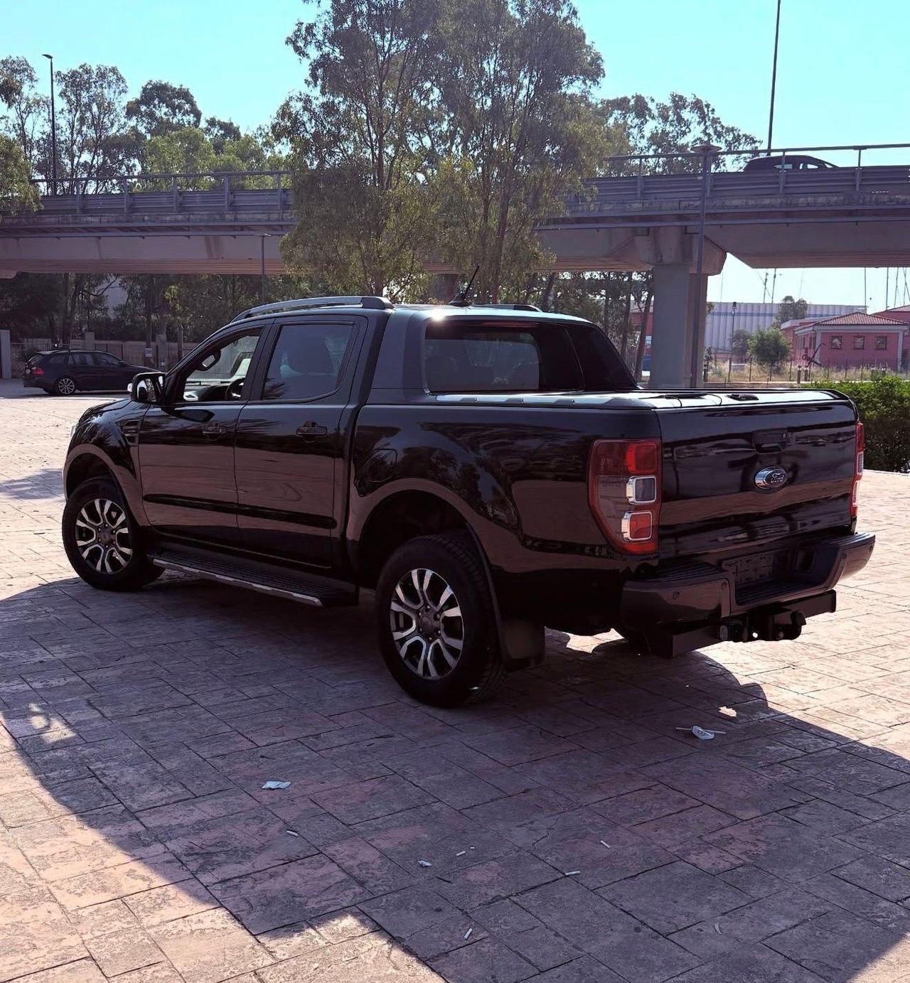 Ford Ranger 2.0 TDCi 213CV DC Wildtrak 5 posti