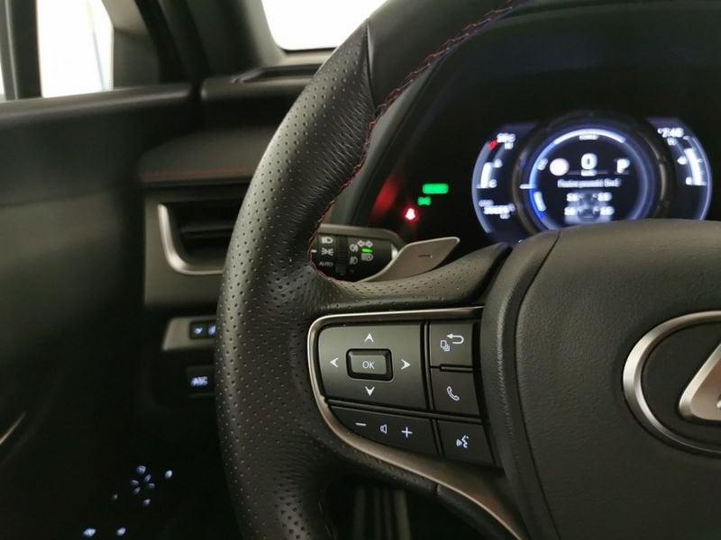 Lexus UX 250h 2.0 F Sport 4wd cvt