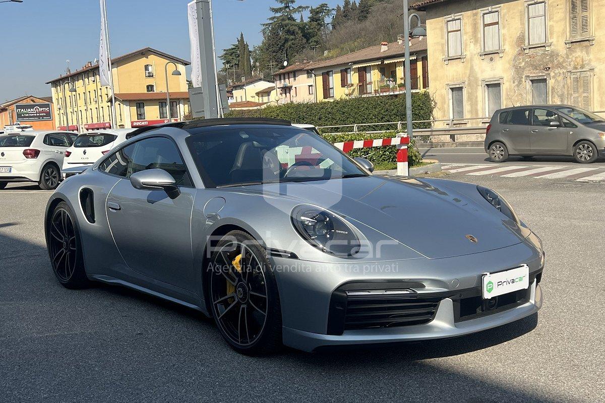 PORSCHE 911 Turbo S Coupé