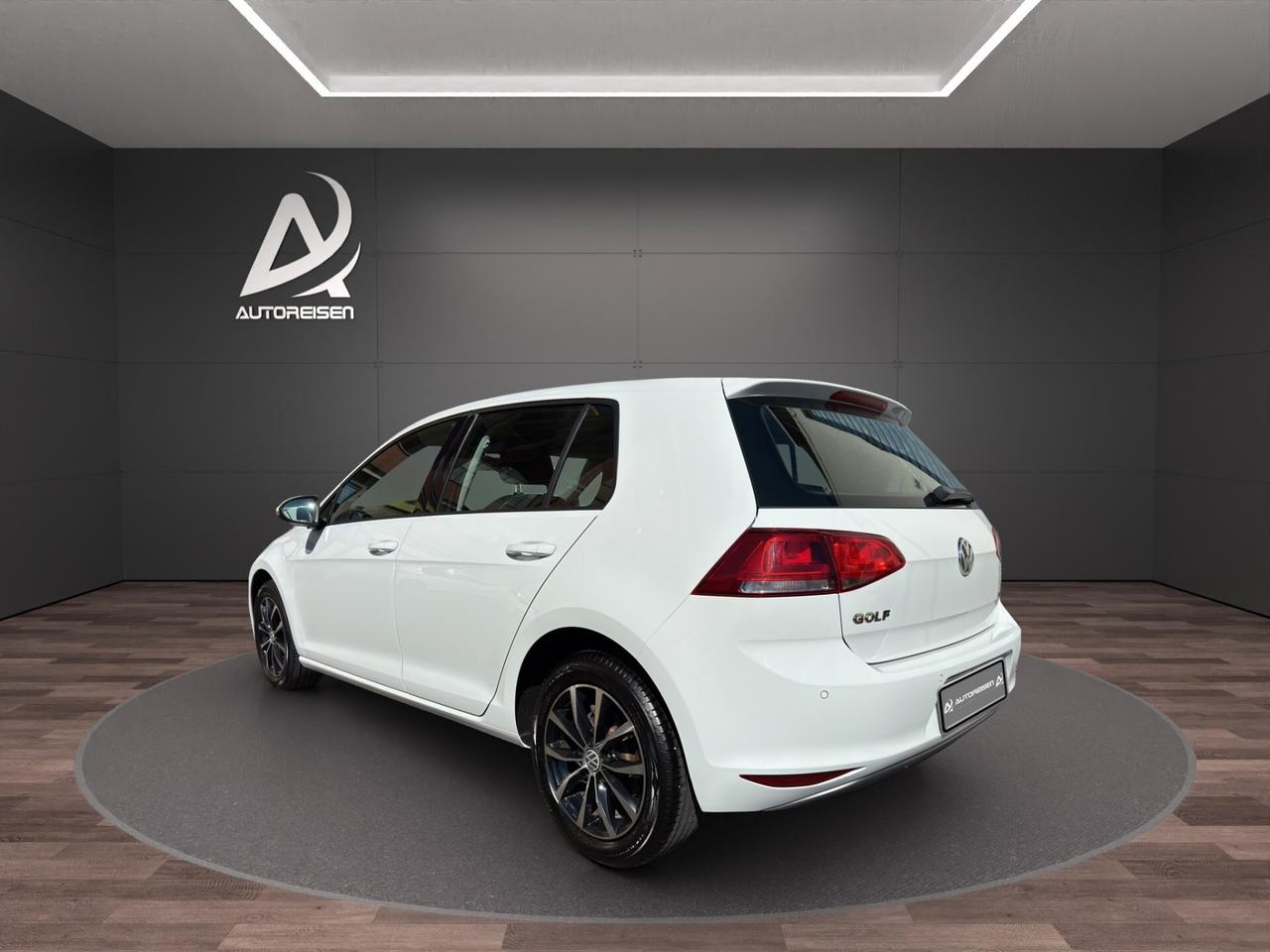 Volkswagen Golf 1.2 TSI 105 CV 5p. Comfortline BlueMotion Technology Neo patentati