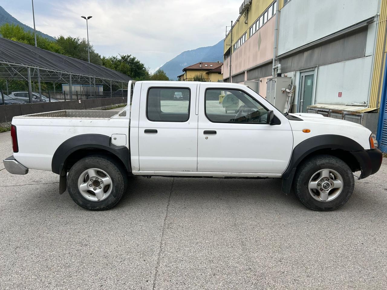 Nissan Pick Up Pick-up 2.5 TD MOTORE NUOVO 4 porte Double Cab