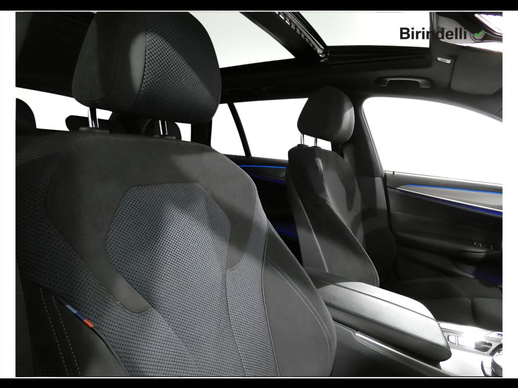 BMW Serie 5(G30/31/F90) - 520d 48V Touring Msport