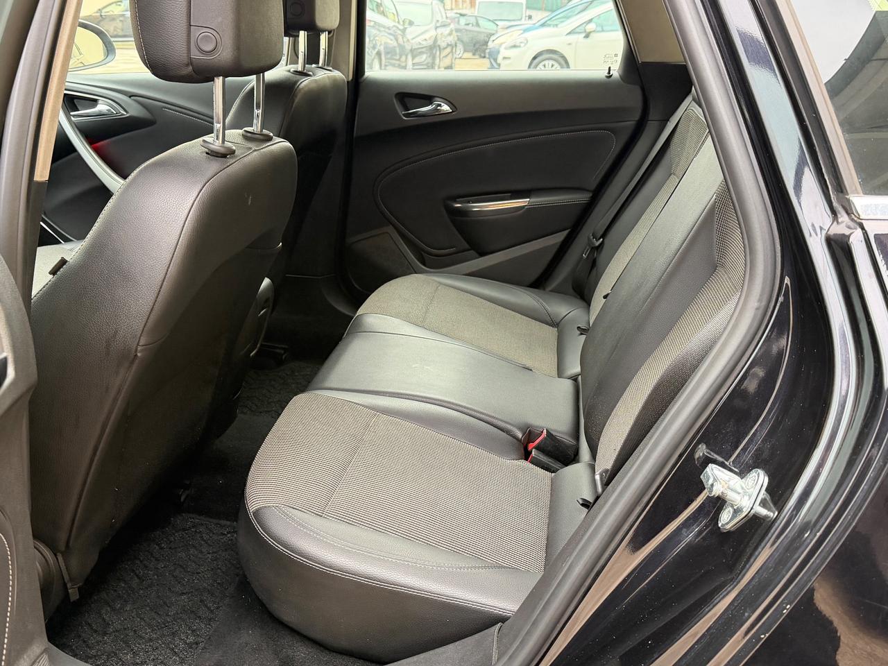 Opel Astra 1.7 CDTI 110CV Sports Tourer Cosmo Neopatentato