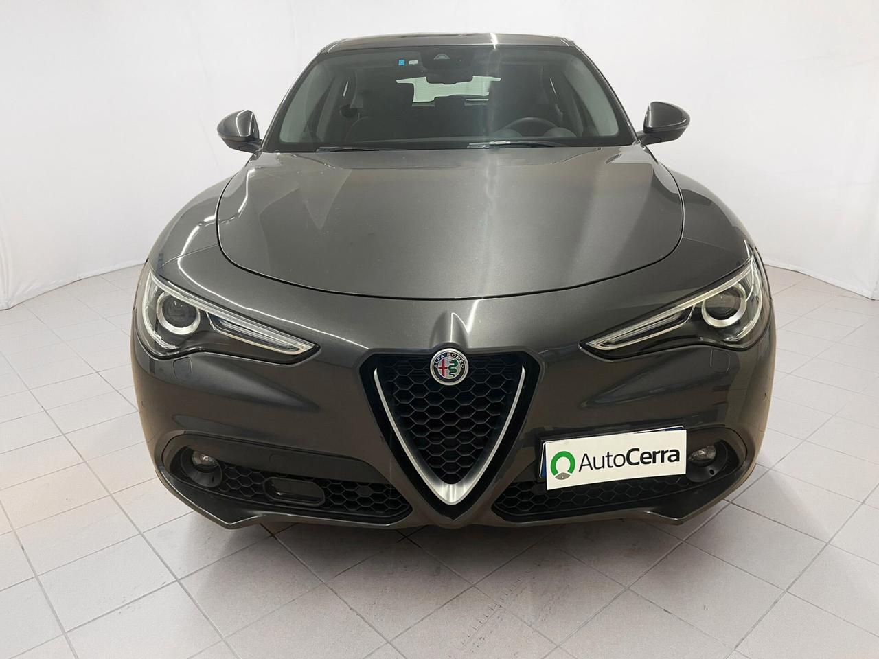 Alfa Romeo Stelvio 2.2 Turbodiesel 160 CV AT8 RWD Business