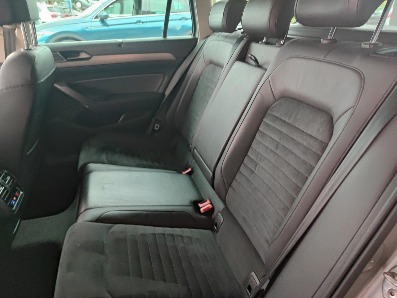 Volkswagen Passat Variant 2.0 TDI Highline BlueMotion Technology