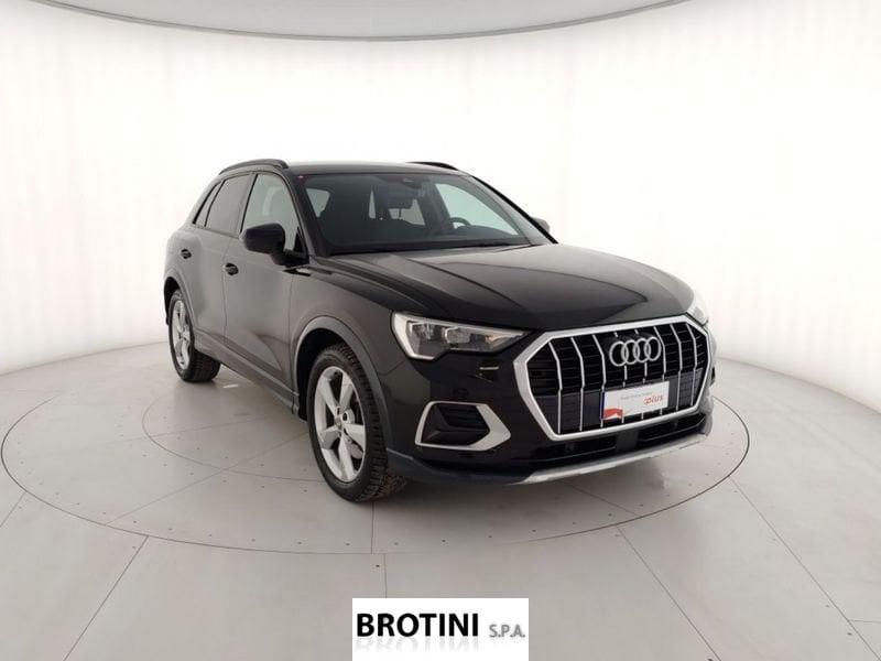 Audi Q3 45 TFSI quattro S tronic Business Advance