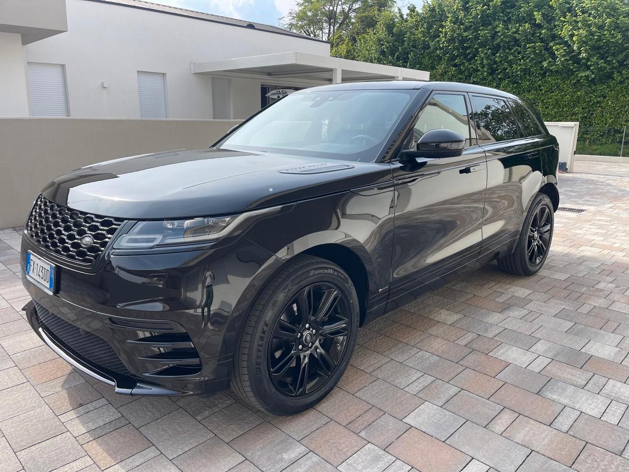 Land Rover Range Velar 2.0D I4 240 CV R-Dynamic HSE