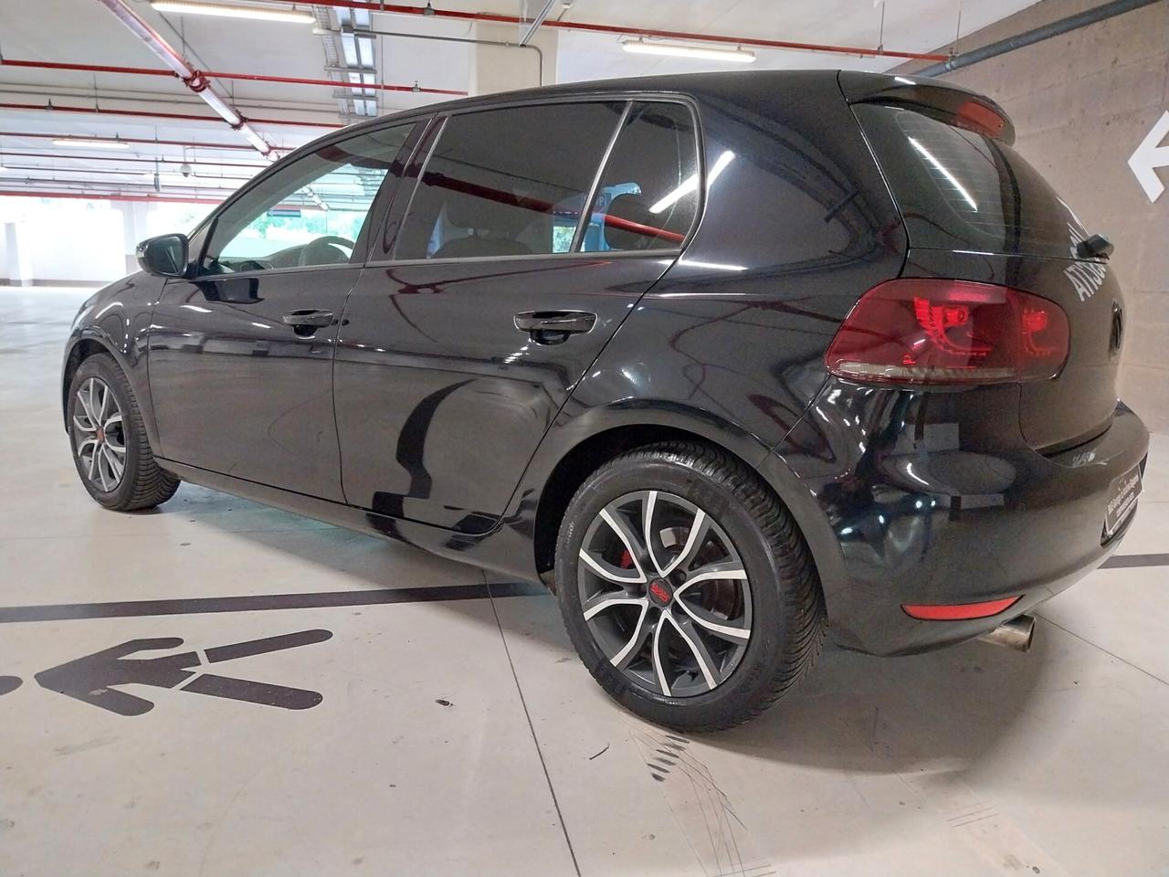 Volkswagen Golf Business 1.6 TDI 5p. Highline - ok neopatentati