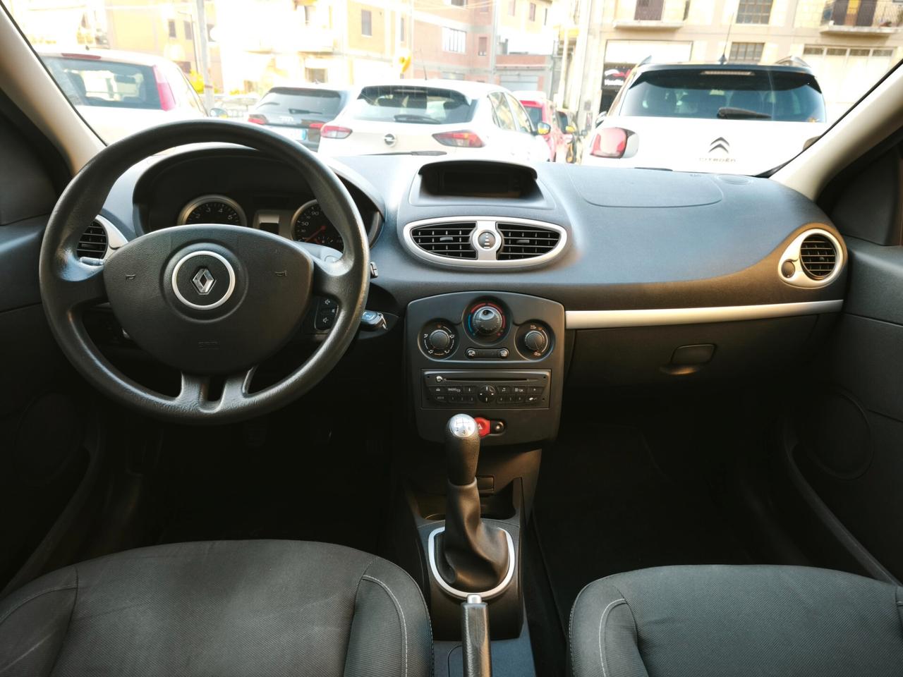 Renault Clio 1.2 NOLEGGIO SENZA CARTA