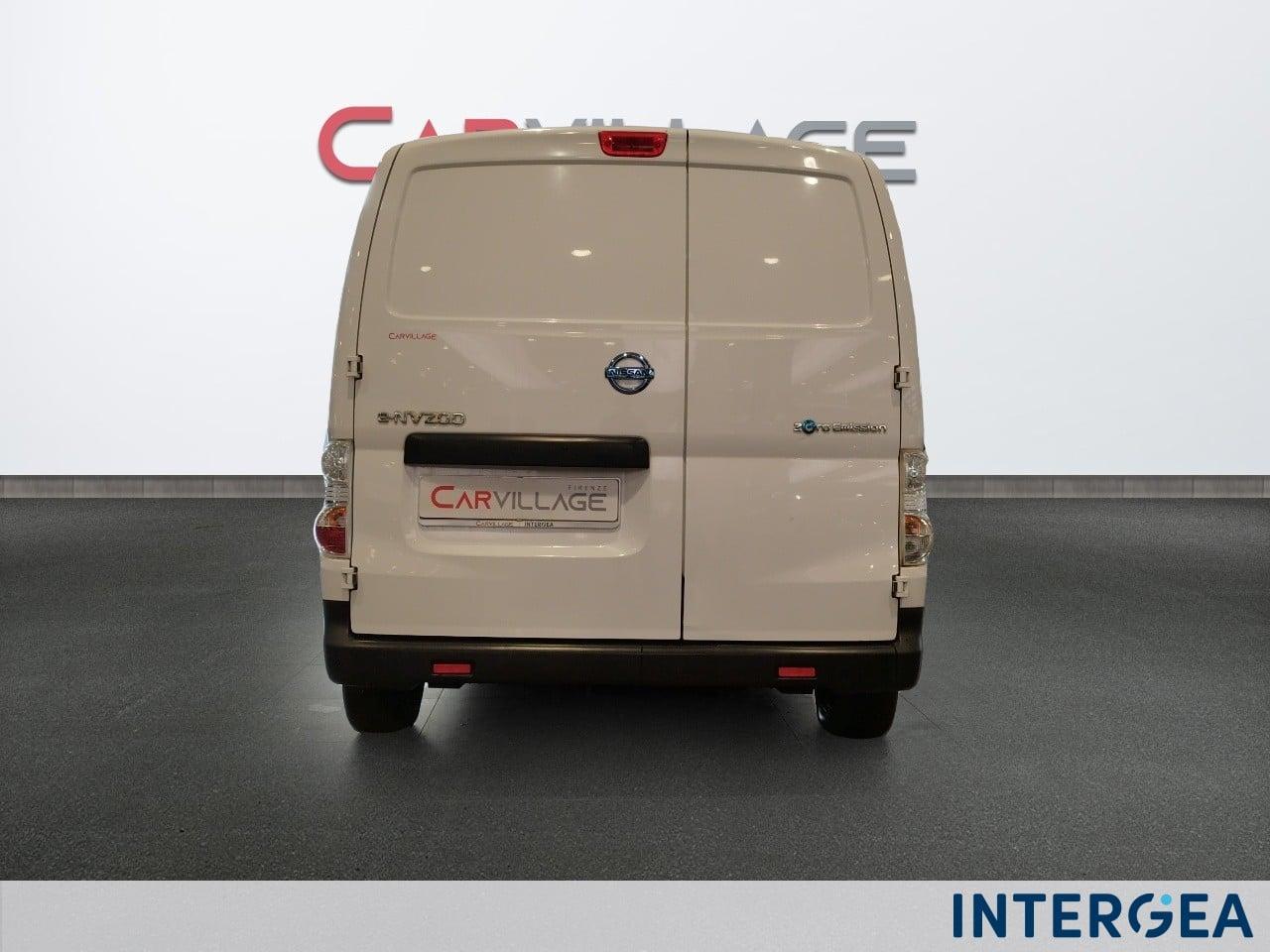 NISSAN e-nv200 2.ZERO van