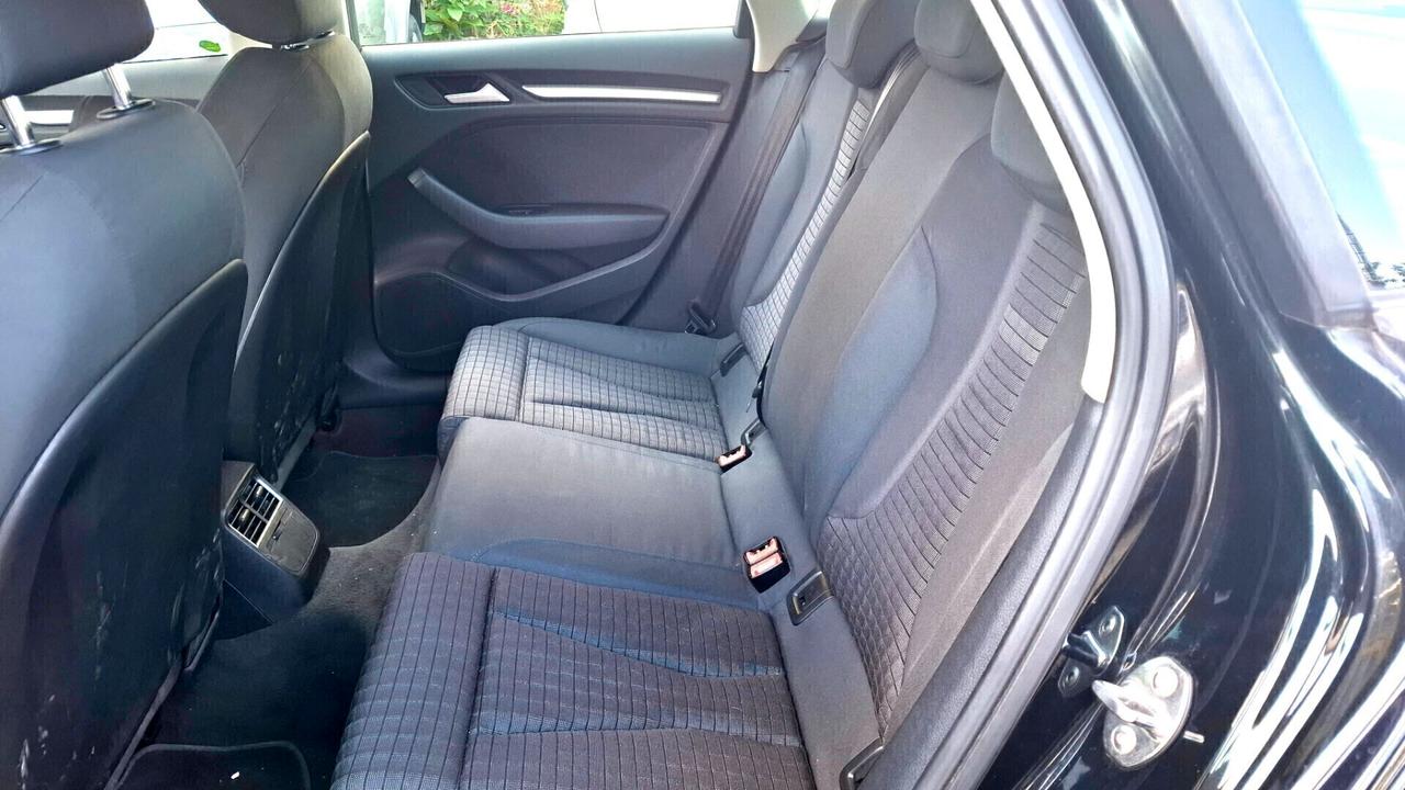 AUDI A3 2.0 TDI 150 CV clean diesel Ambition