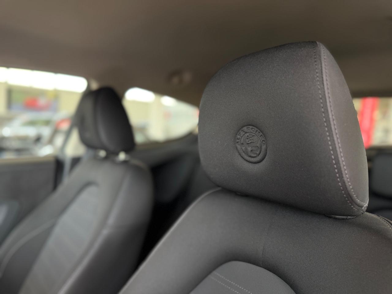Alfa Romeo MiTo 1.4 78 CV 8V SUPER 06/2017 Neopatentati