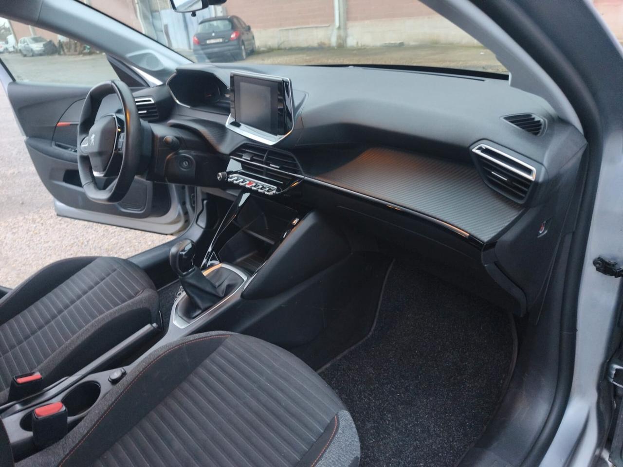 Peugeot 208 Allure Pack 2022---1.2 Benzina Neopatentati