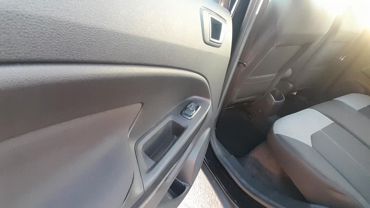 Ford EcoSport 1.5 TDCi 95 CV Titanium