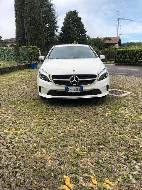 Mercedes-benz A 180 d Business